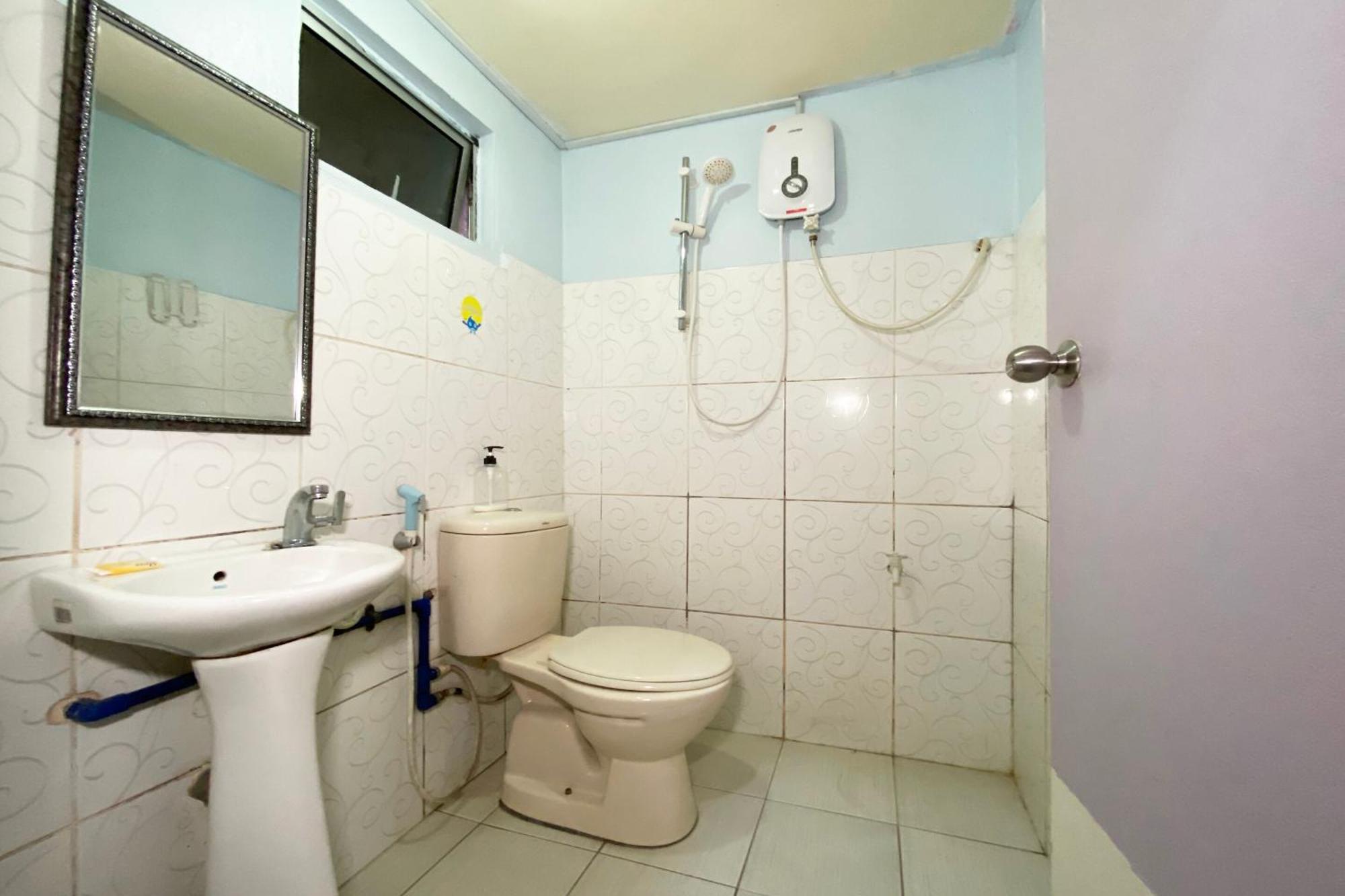 Oyo Home 90285 Pogimpaan Homestay Ranau Esterno foto