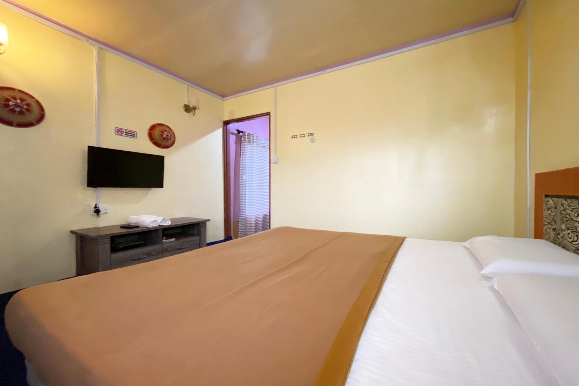 Oyo Home 90285 Pogimpaan Homestay Ranau Esterno foto
